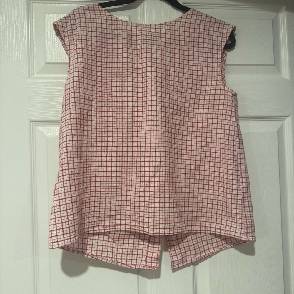 Max Studio Pink and White Grid Tank Top